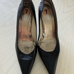 COACH EVENING SHOES IN GOOD CONDITION.